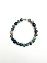Cargar imagen en el visor de la galería, Collar en mix beads.
