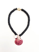 Cargar imagen en el visor de la galería, Collar obsidiana concha caracol
