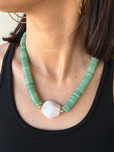 Cargar imagen en el visor de la galería, Collar aventurina opalo.
