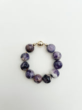 Cargar imagen en el visor de la galería, Pulsera amatista.
