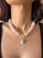 Cargar imagen en el visor de la galería, Collar cuarzo rosa aventurina
