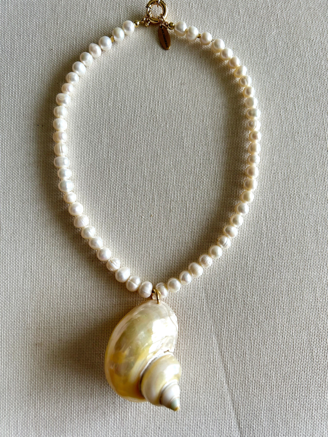 Collar Perlas Caracol.