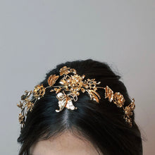 Cargar imagen en el visor de la galería, Helena Headpiece
